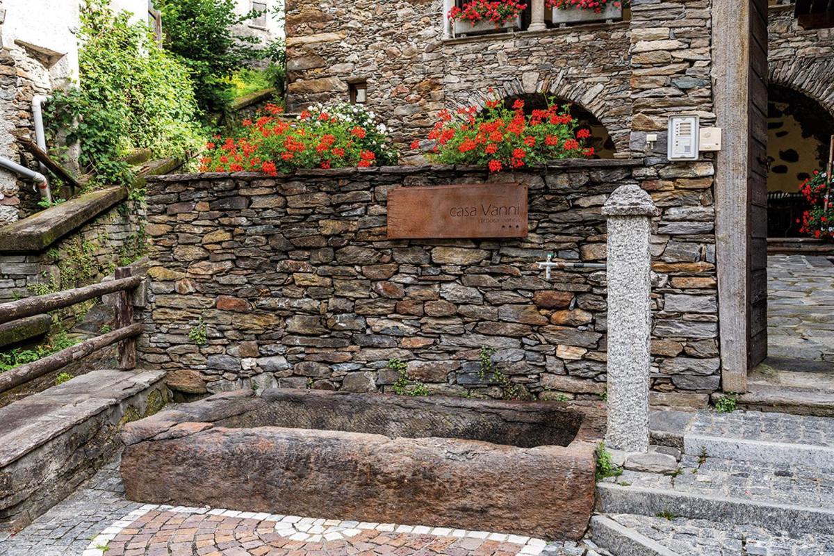 Dimora Storica Casa Vanni Villadossola エクステリア 写真