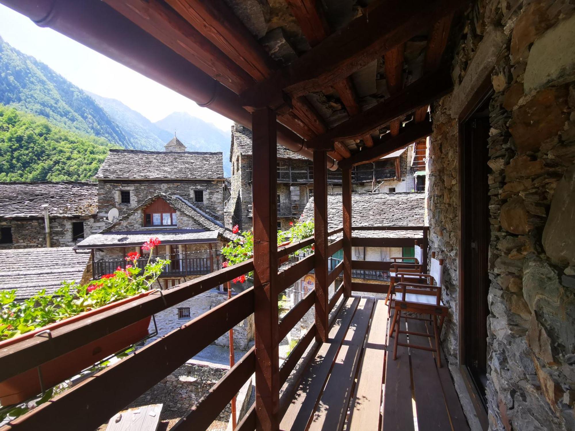 Dimora Storica Casa Vanni Villadossola エクステリア 写真